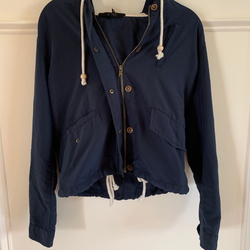 Lightweight Hooded Jacket